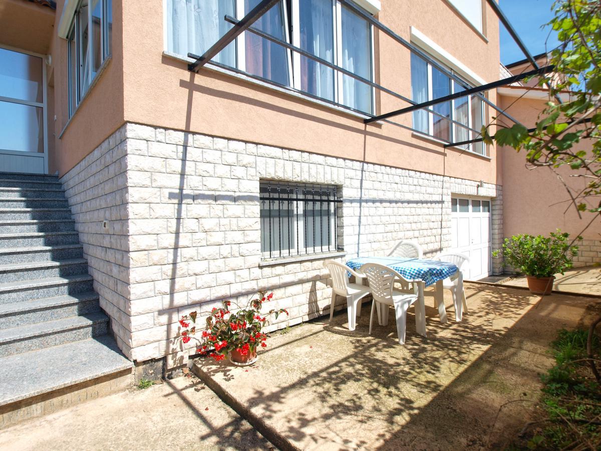 Apartments Edin 1359 Peroj Extérieur photo