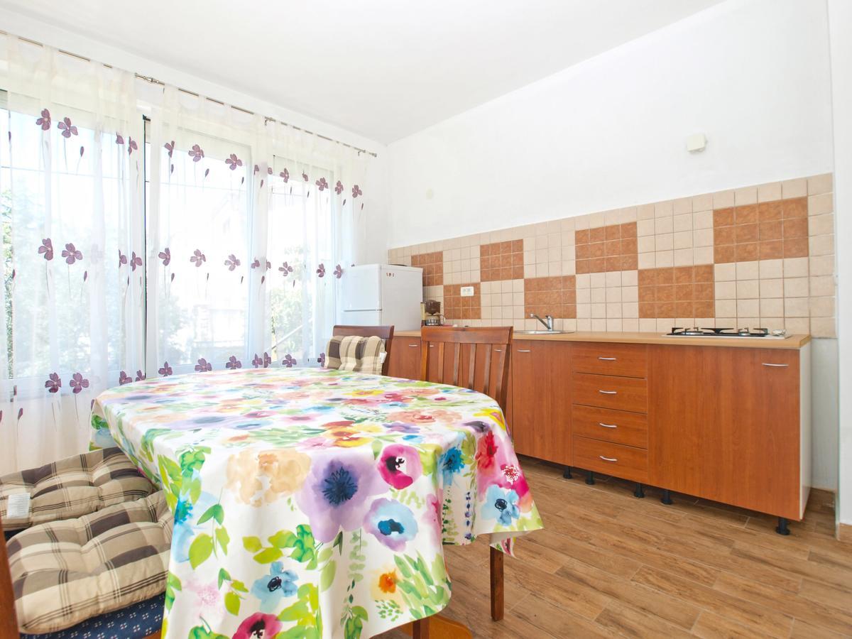 Apartments Edin 1359 Peroj Extérieur photo
